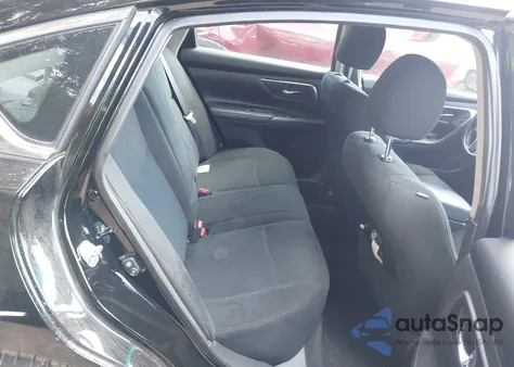 2015 Nissan Altima 2.5 S из США, поврежденный, VIN 1N4AL3APXFC585966